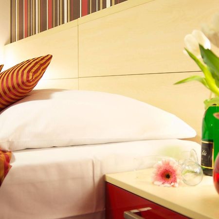 Hotel Albellus ブルノ エクステリア 写真