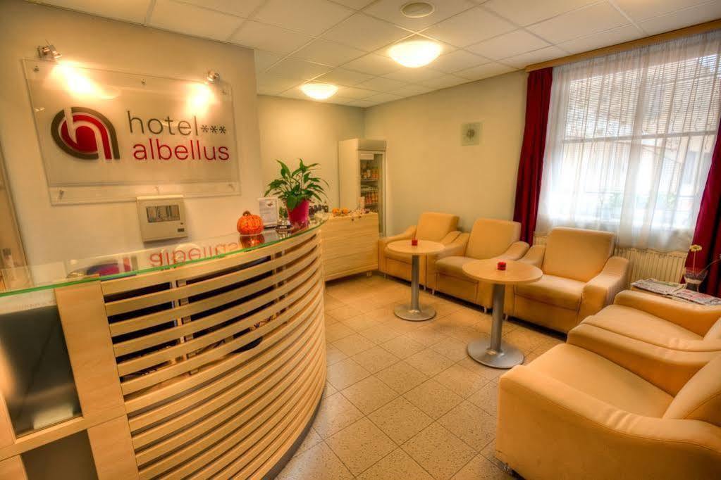 Hotel Albellus ブルノ エクステリア 写真